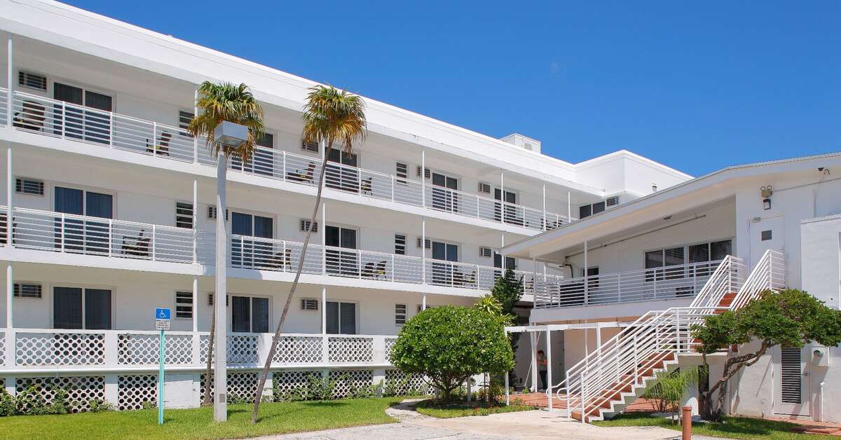 Ein Foto Collins Hotel