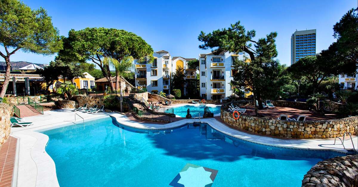 Een foto van het zwembad bij Ona Alanda Club Marbella