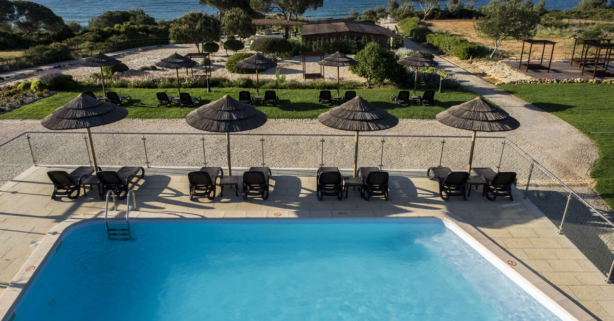 Ein Foto vom Pool im Vila Alba Resort