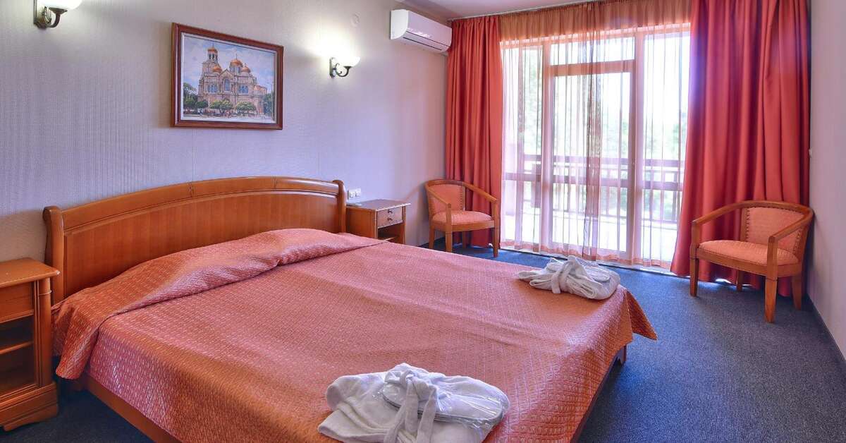 Een foto van Estreya Palace & Residence