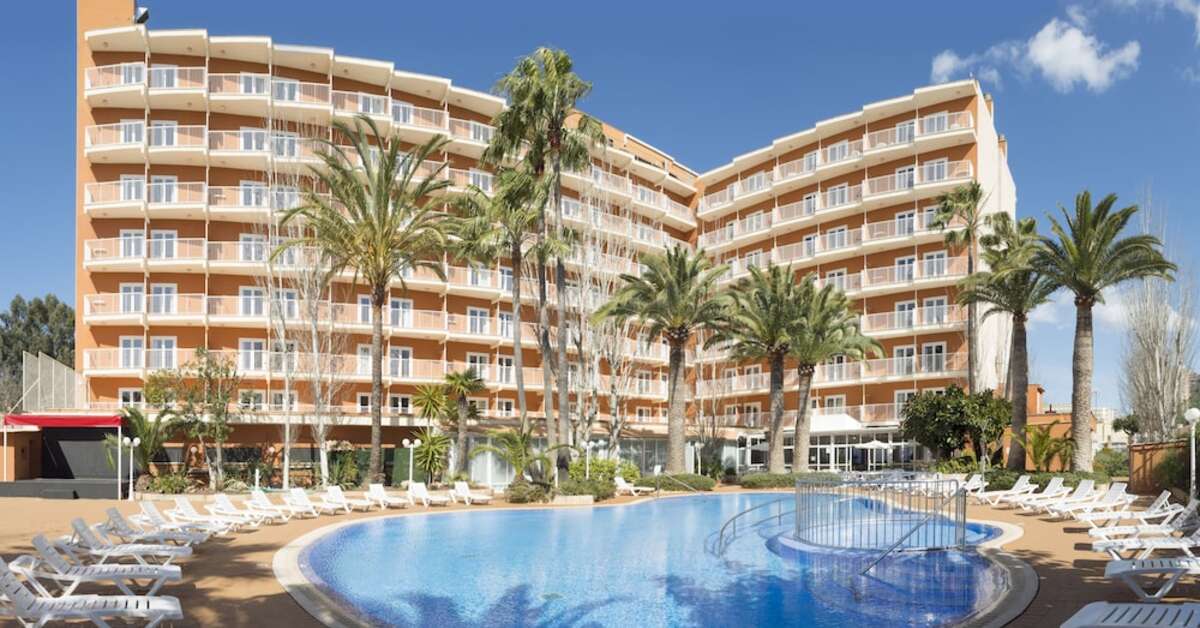 Een foto van het zwembad bij Tangerine by Honne Hotels