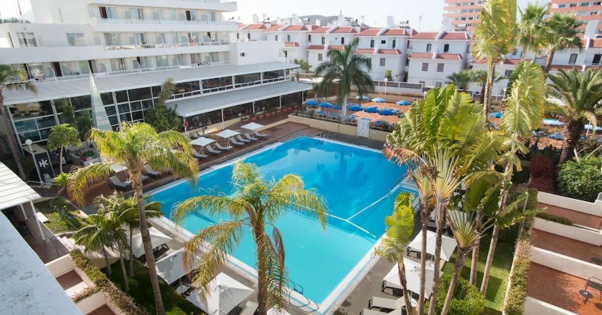 Ein Foto vom Pool im Catalonia Oro Negro