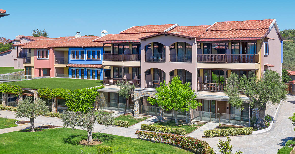 Een foto van de buitenkant van Anthemus Sea Beach Hotel & Spa