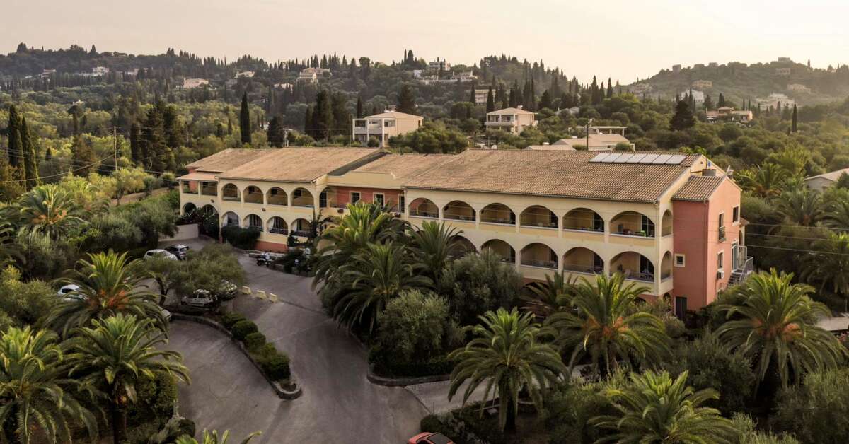 Een foto van de buitenkant van Art Hotel Debono