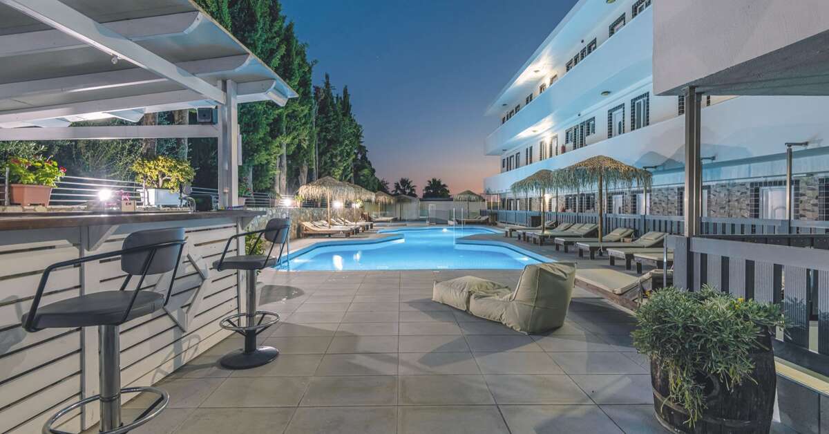 Een foto van het zwembad bij Sunny Days Hotel & Appartementen