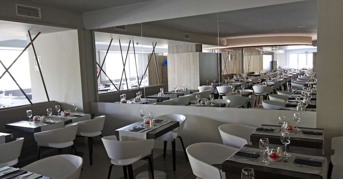 Ein Foto von den Einrichtungen im BG Tonga & Suites Tower Design Hotel