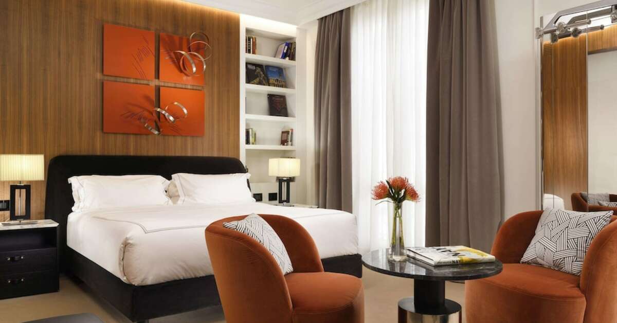 Een foto van The First Roma Dolce