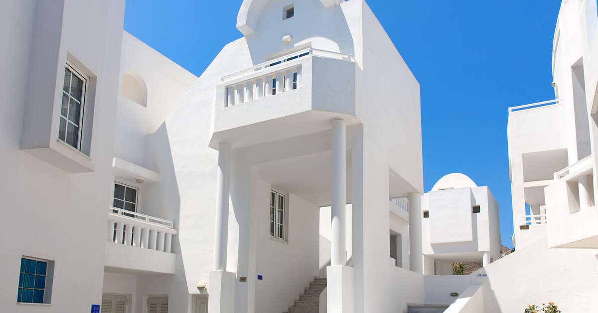 Een foto van de buitenkant van Kamari Beach Hotel