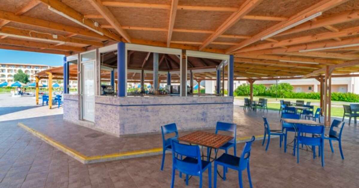 Een foto van de faciliteiten bij Myrina Beach Hotel