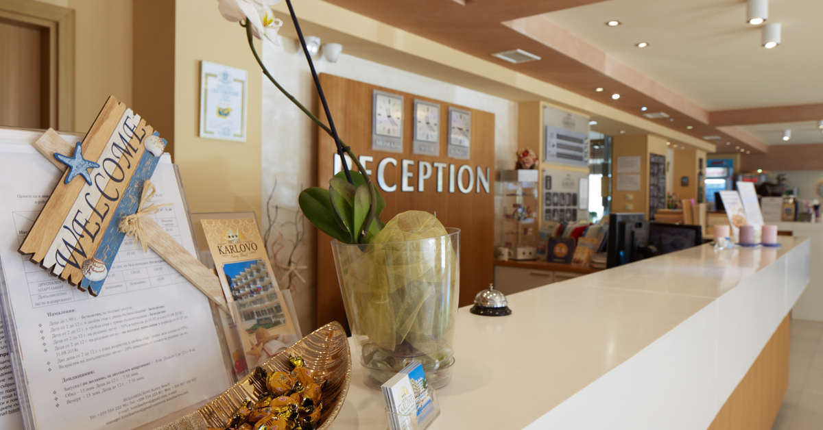 Een foto van het interieur van Karlovo Hotel
