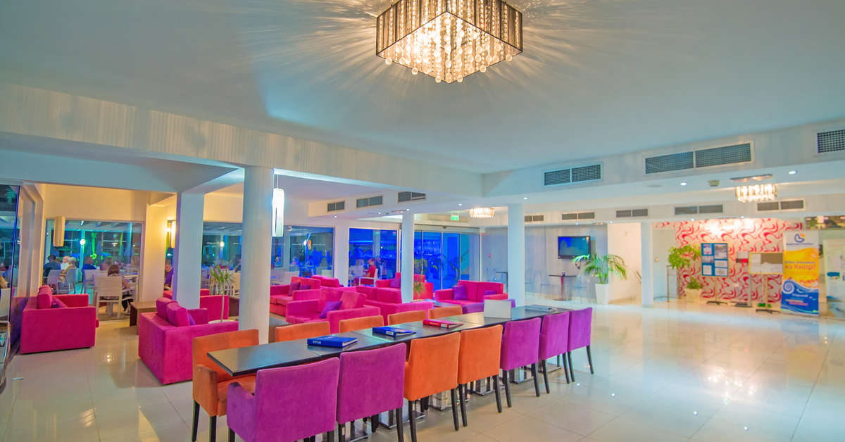 Een foto van het interieur van Marlita Beach Hotel Appartementen