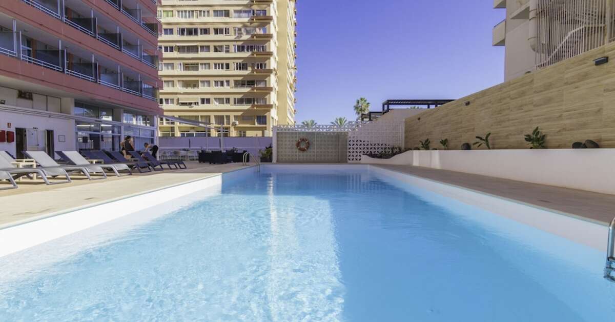 Een foto van het zwembad bij Checkin Concordia Playa