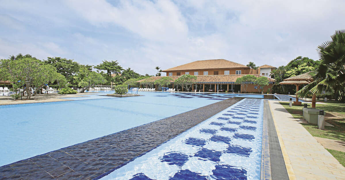 Een foto van het zwembad bij Club Palm Bay Hotel