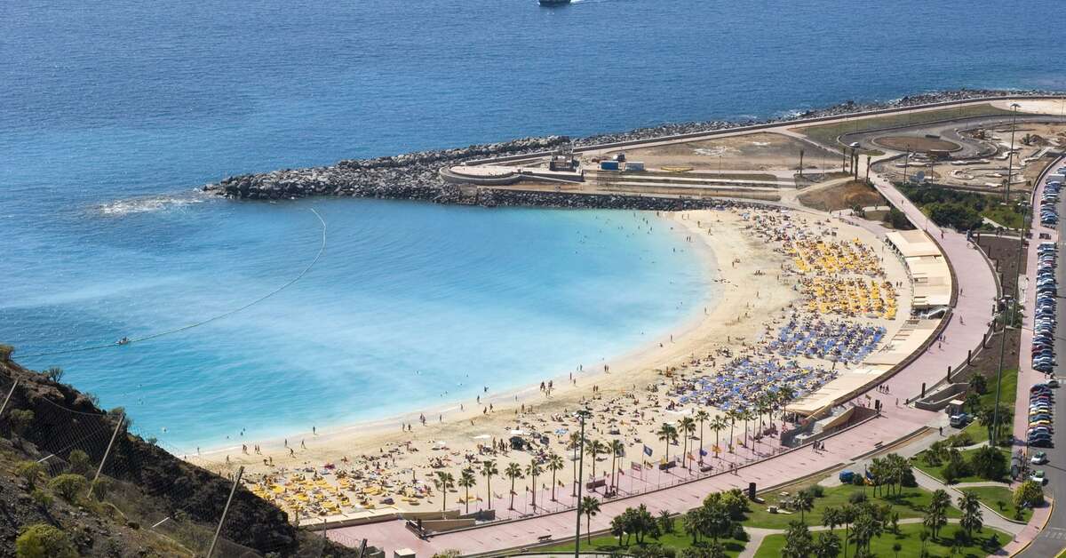 Een foto van het strand bij Altamadores