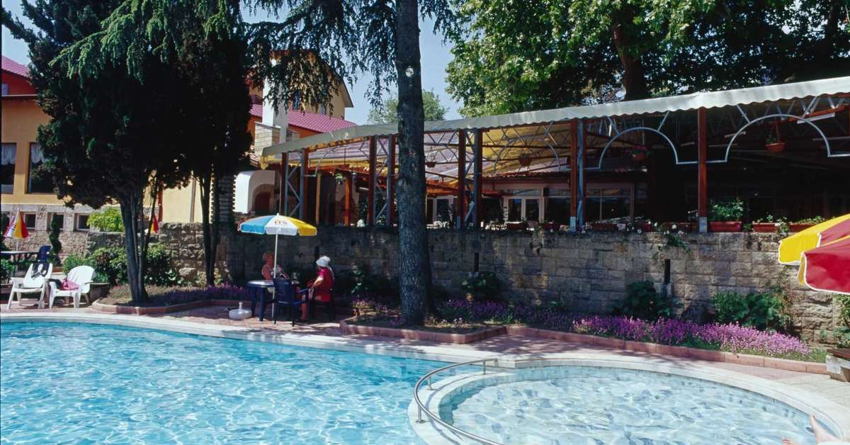 Een foto van Estreya Palace & Residence