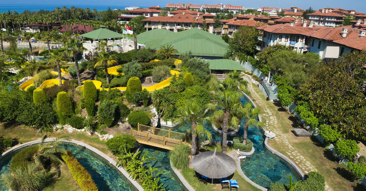 Ein Foto vom Pool im Club Grand Aqua