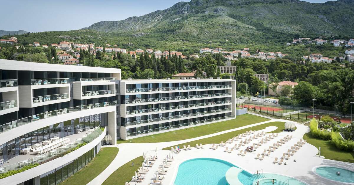 Een foto van een overzicht van Sheraton Dubrovnik Riviera Hotel