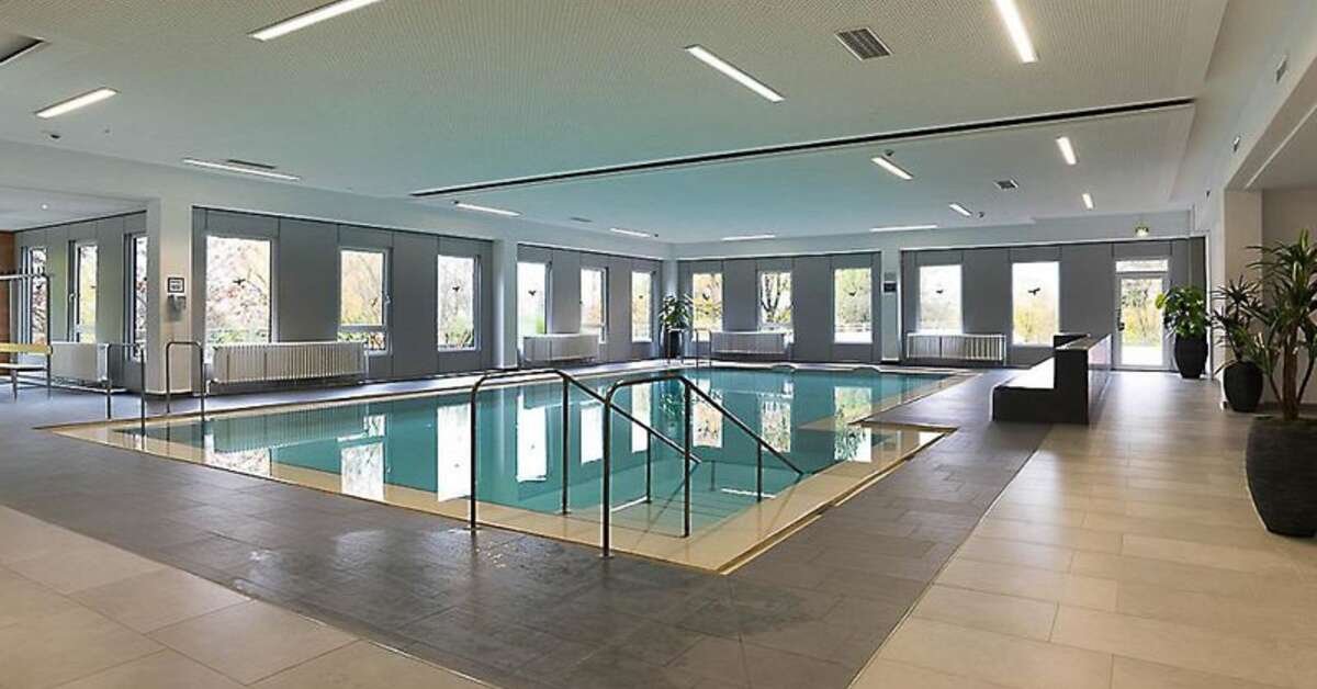 Een foto van het zwembad bij Parkhotel Cup Vitalis