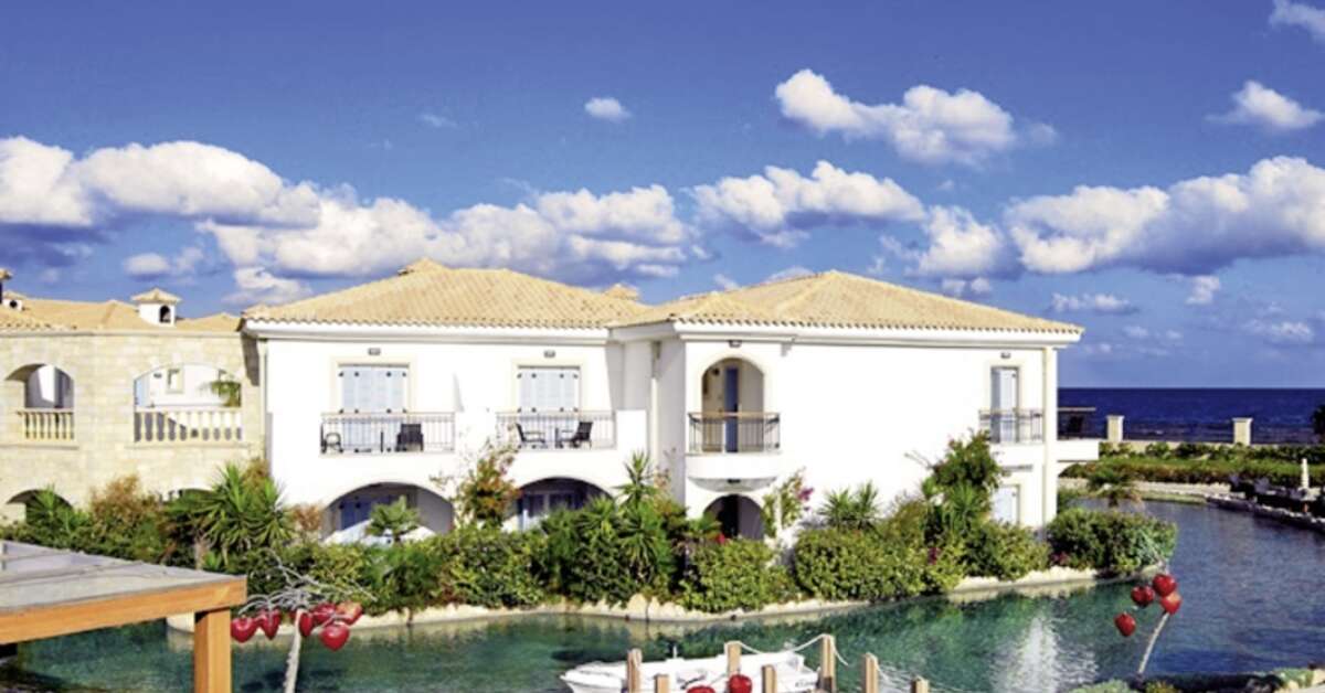 Een foto van de buitenkant van Mitsis Laguna Resort & Spa