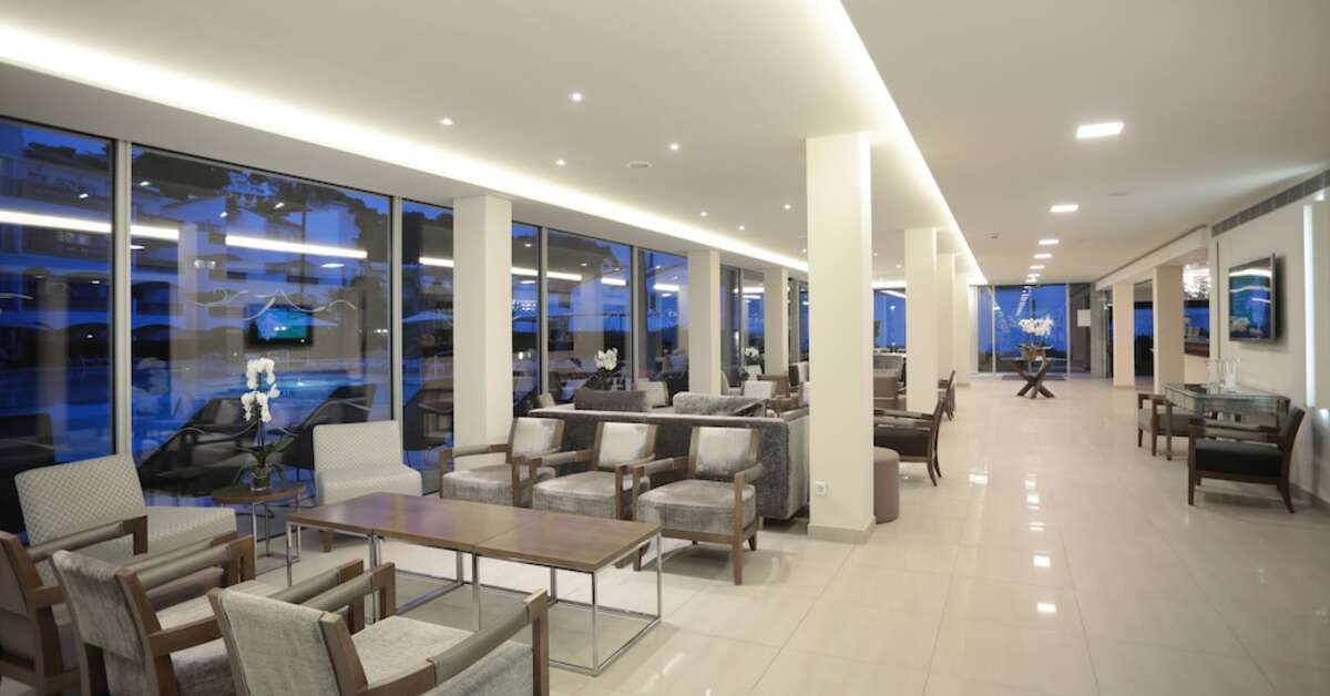 Een foto van het interieur van La Pergola Aparthotel