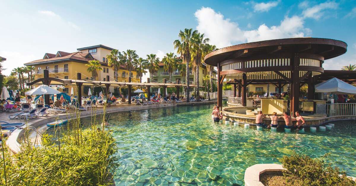 Ein Foto vom Pool im Club Grand Aqua