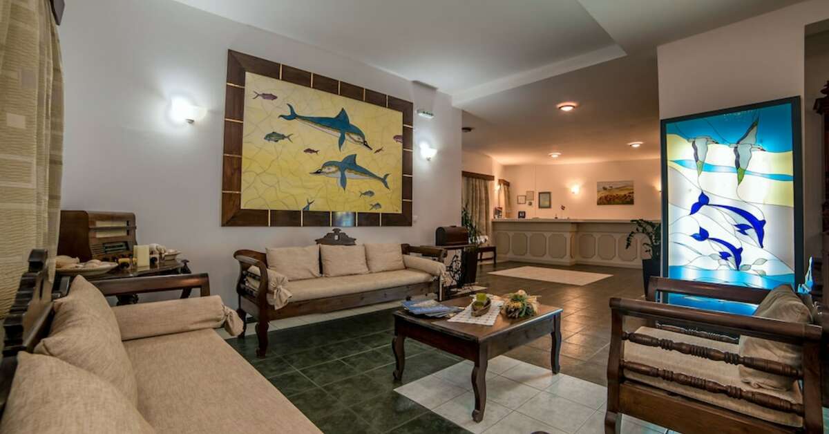 Een foto van het interieur van Scorpios Beach Hotel