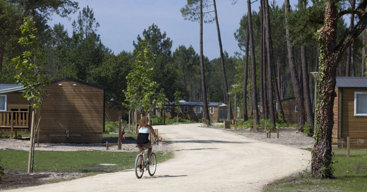 Een foto van de buitenkant van Sandaya Camping Soustons Village
