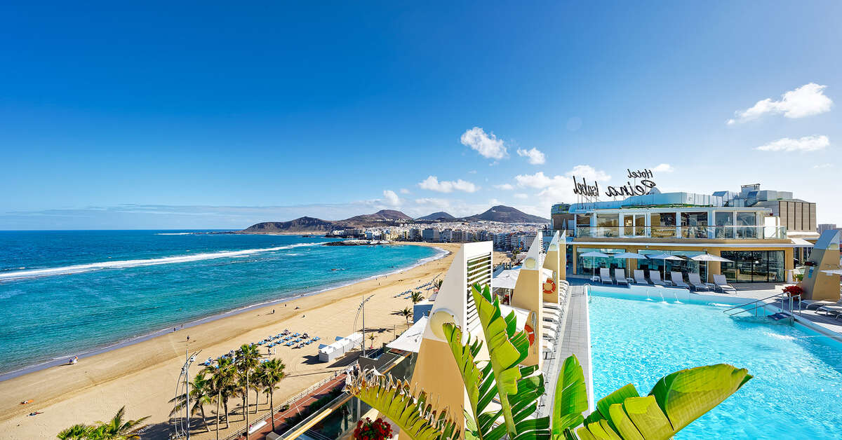 Ein Foto von einer Übersicht des Bull Hotel Reina Isabel & Spa