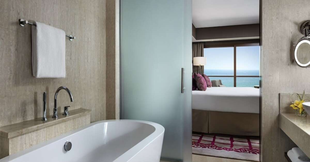 Ein Foto Fairmont Ajman