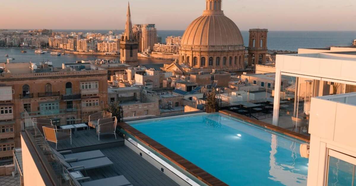 Een foto van The Embassy Valletta Hotel