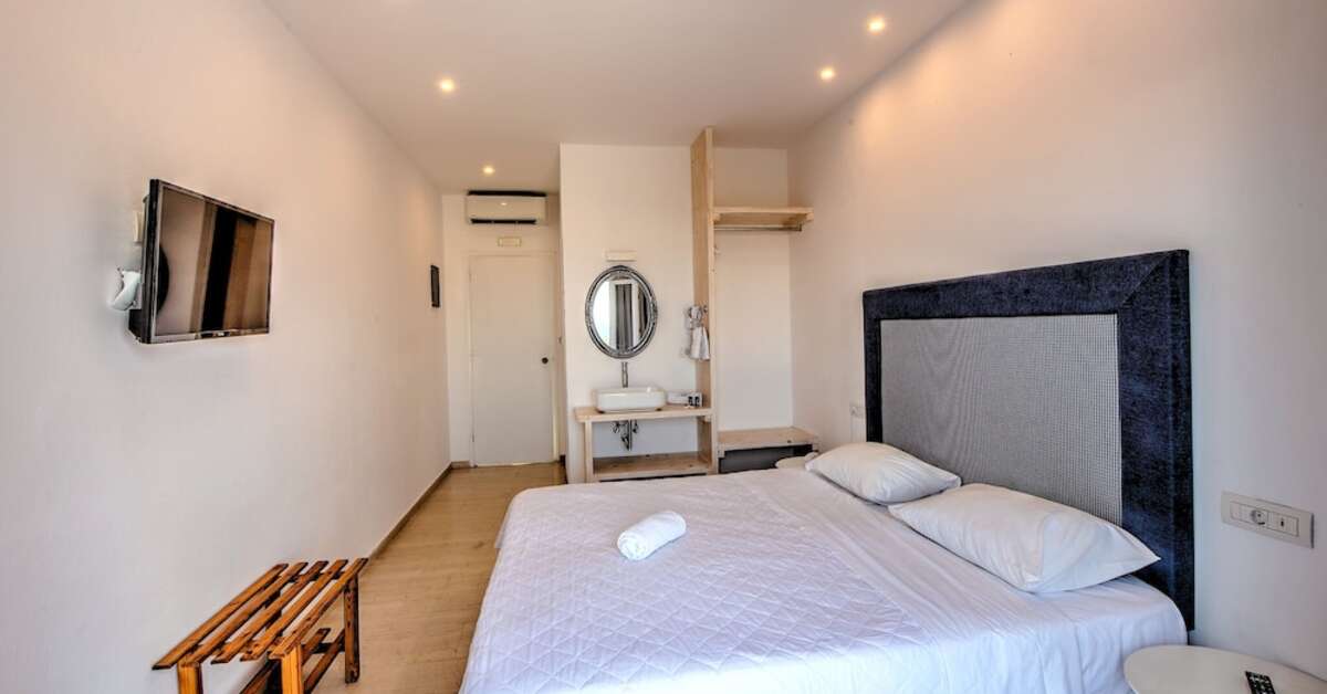 Een foto van Anamar Santorini