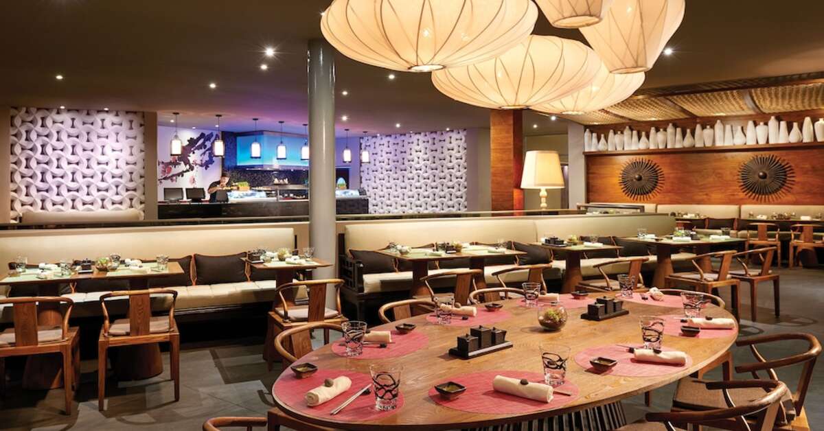 Een foto van de faciliteiten bij The Fives Beach Hotel & Residences