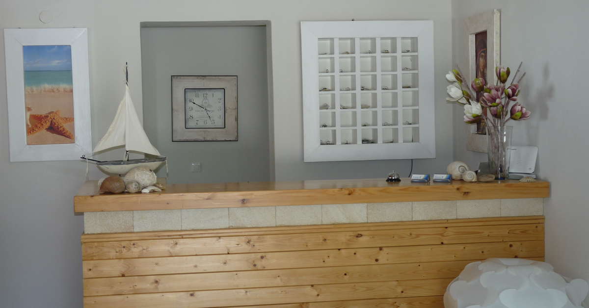 Een foto van het interieur van Evripidis Hotel
