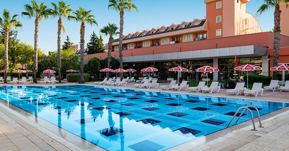 Een foto van het zwembad bij Viking Park Hotel & Spa