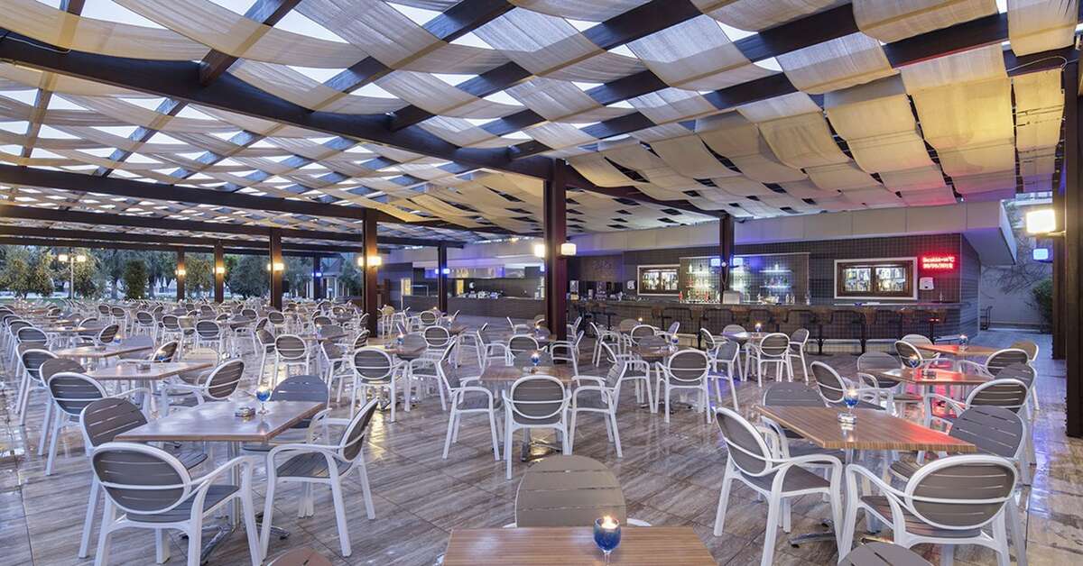 Een foto van de faciliteiten bij Royal Garden Beach Hotel