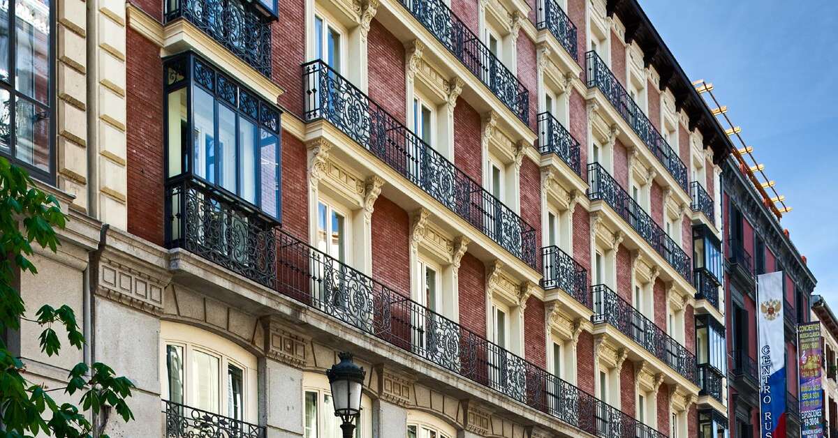 Een foto van de buitenkant van Catalonia Plaza Mayor