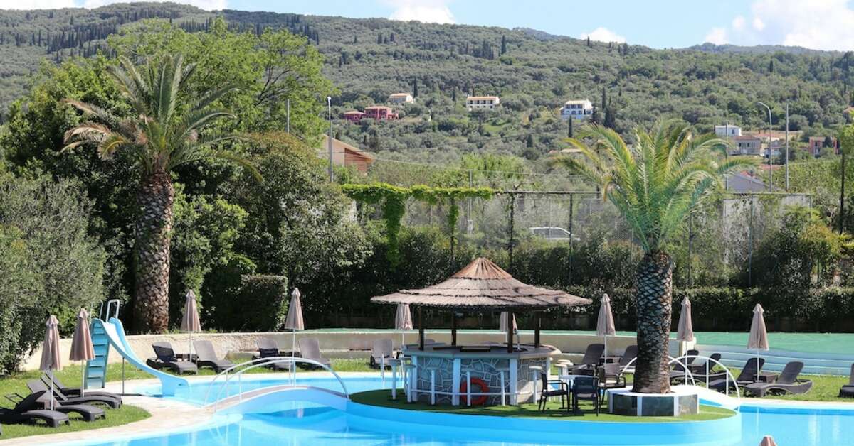Een foto van het zwembad bij Hotel Pegasus Corfu