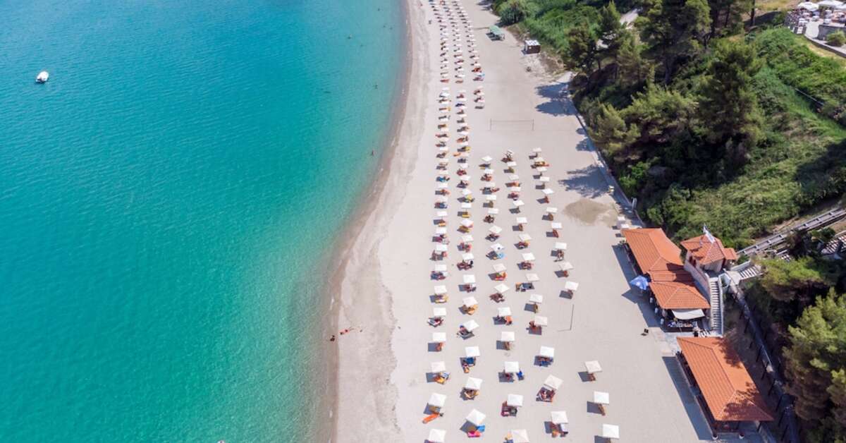 Een foto van het strand bij Alexander The Great Beach Hotel