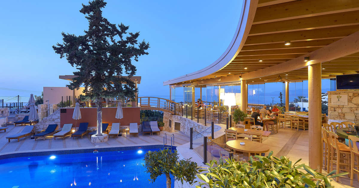 Ein Foto vom Pool im Esperides Resort Crete