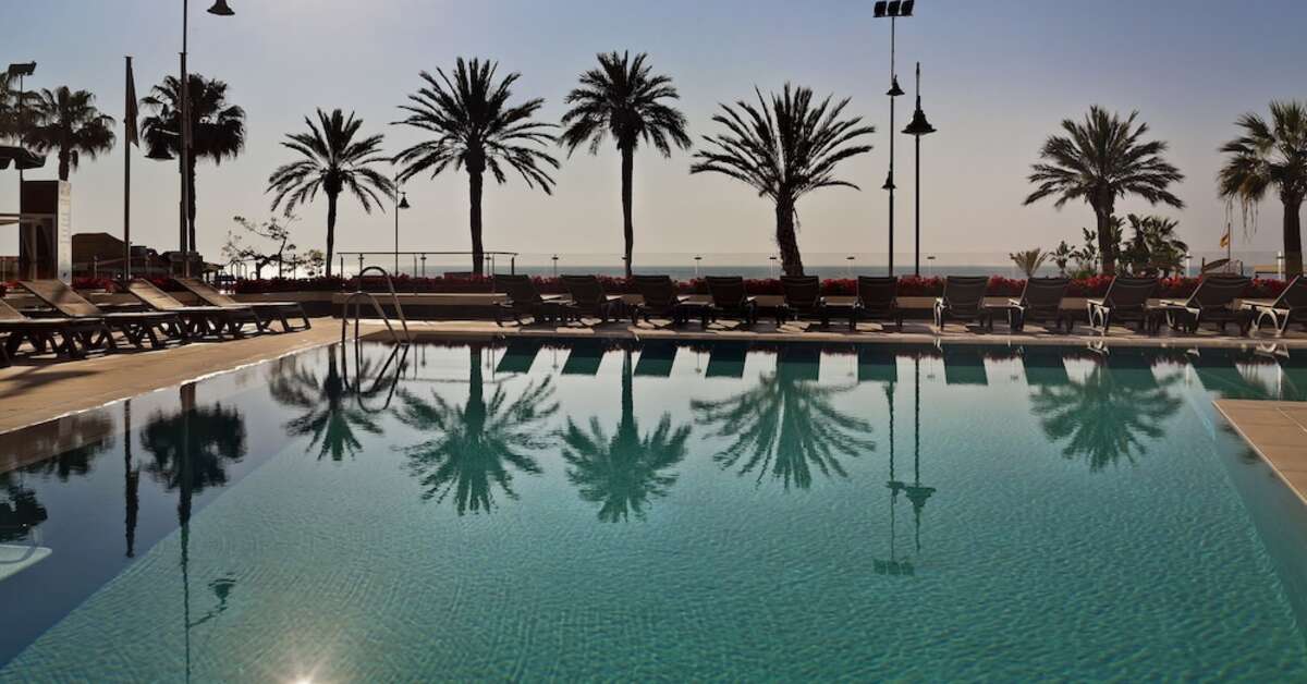 Een foto van het zwembad bij Melia Costa Del Sol