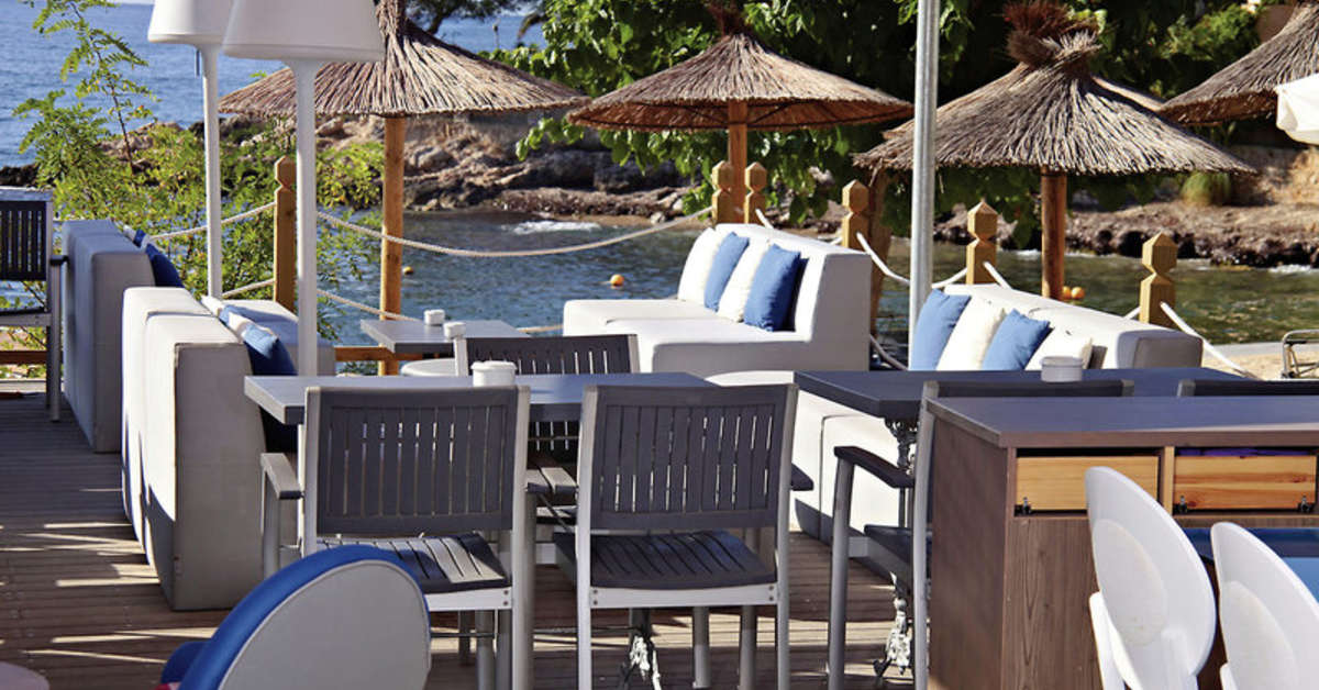 Een foto van het terras bij Hotel Son Caliu Spa Oasis