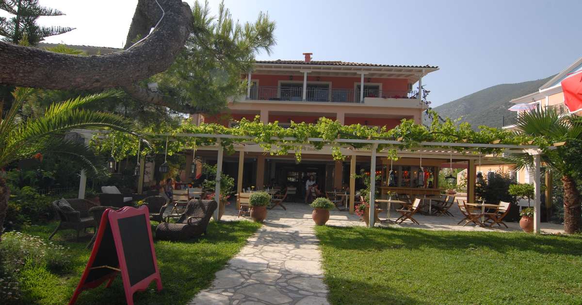 Een foto van de buitenkant van Hotel Eva Beach