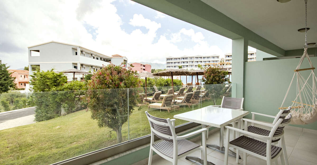 Een foto van Aparthotel Robolla Beach