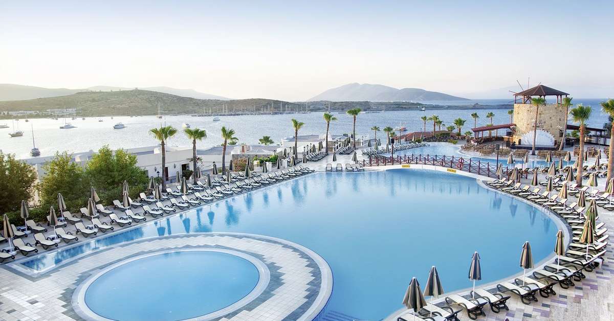 Een foto van het zwembad bij Selectum Colours Bodrum