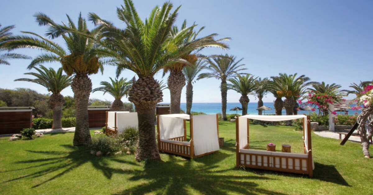 Een foto van Alion Beach Hotel