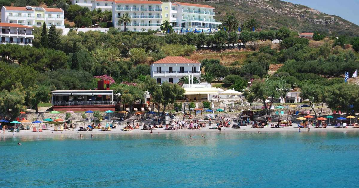 Een foto van de buitenkant van Glicorisa Beach Hotel