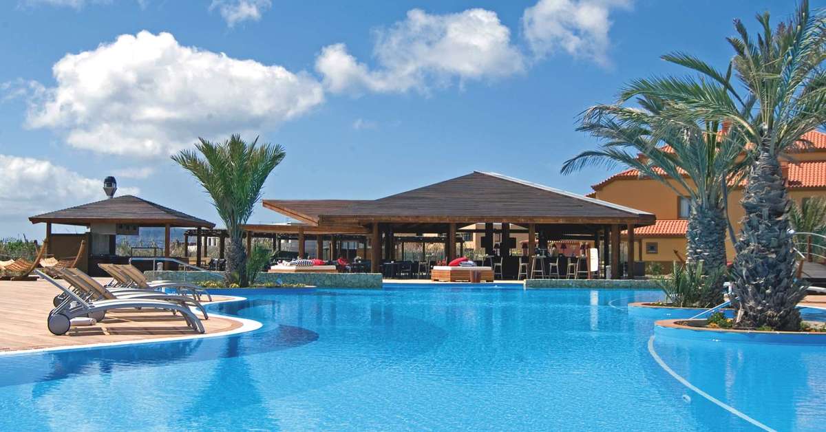 Een foto van het zwembad bij Pestana Porto Santo Beach Resort & Spa