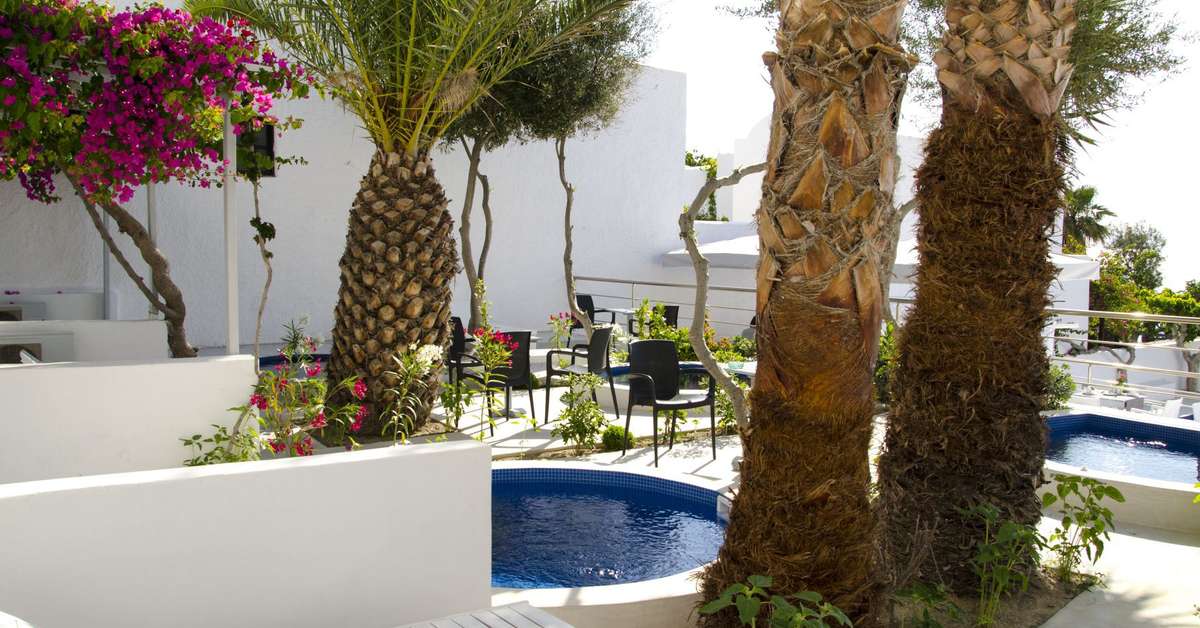 Een foto van het zwembad bij RK Beach Hotel