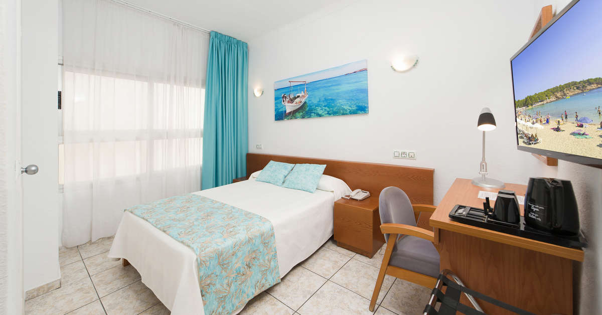 Ein Foto Hotel Tropical Ibiza