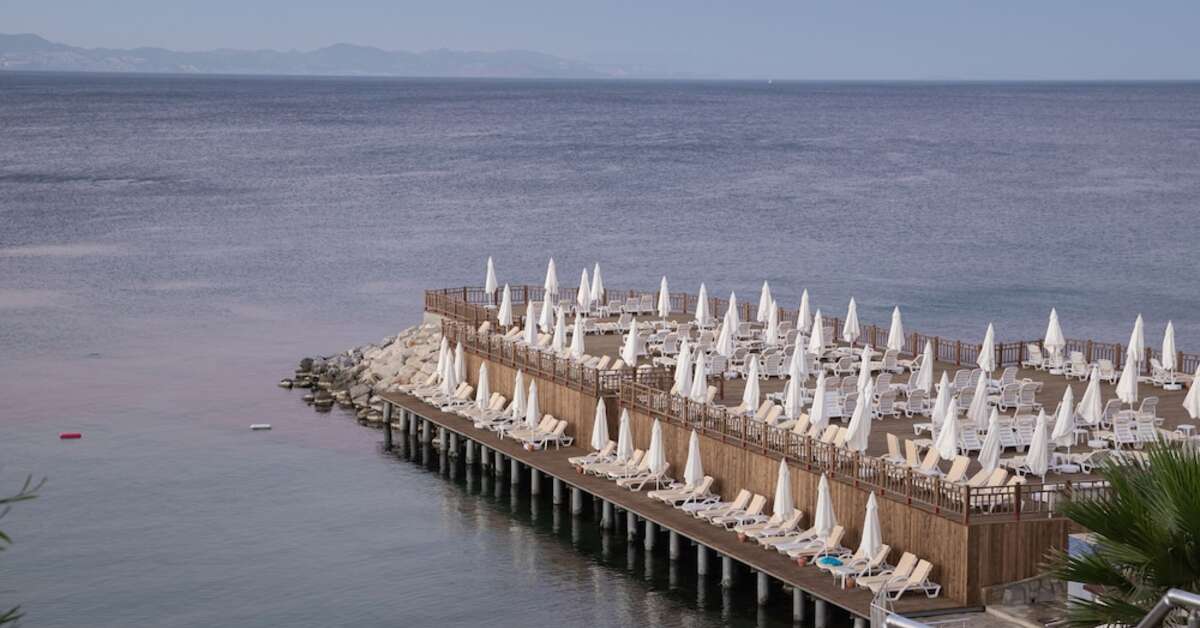 Een foto van het strand bij Anadolu Hotels Didim Club